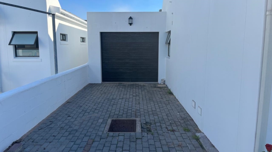 3 Bedroom Property for Sale in Langebaan North Western Cape